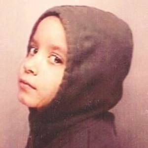 Meet your Posher, Goldie